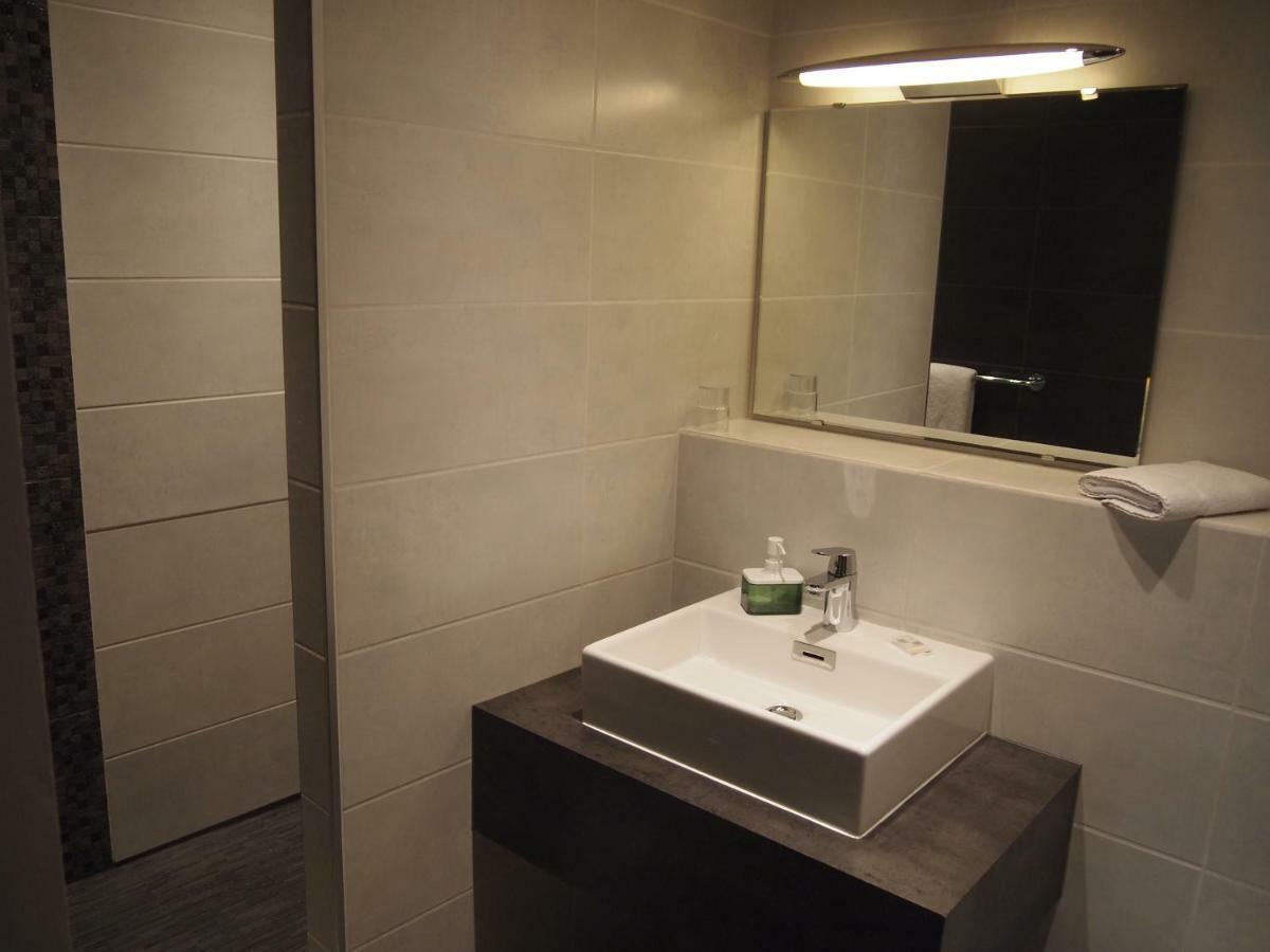 Hotel Colbert Тур Экстерьер фото